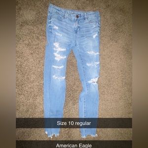 15-25 a pair of American Eagle jeans. 740-402-7542 for more pair of jeans. Hmu